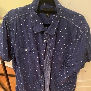 Mens INC short-sleeved button down shirt, size XL